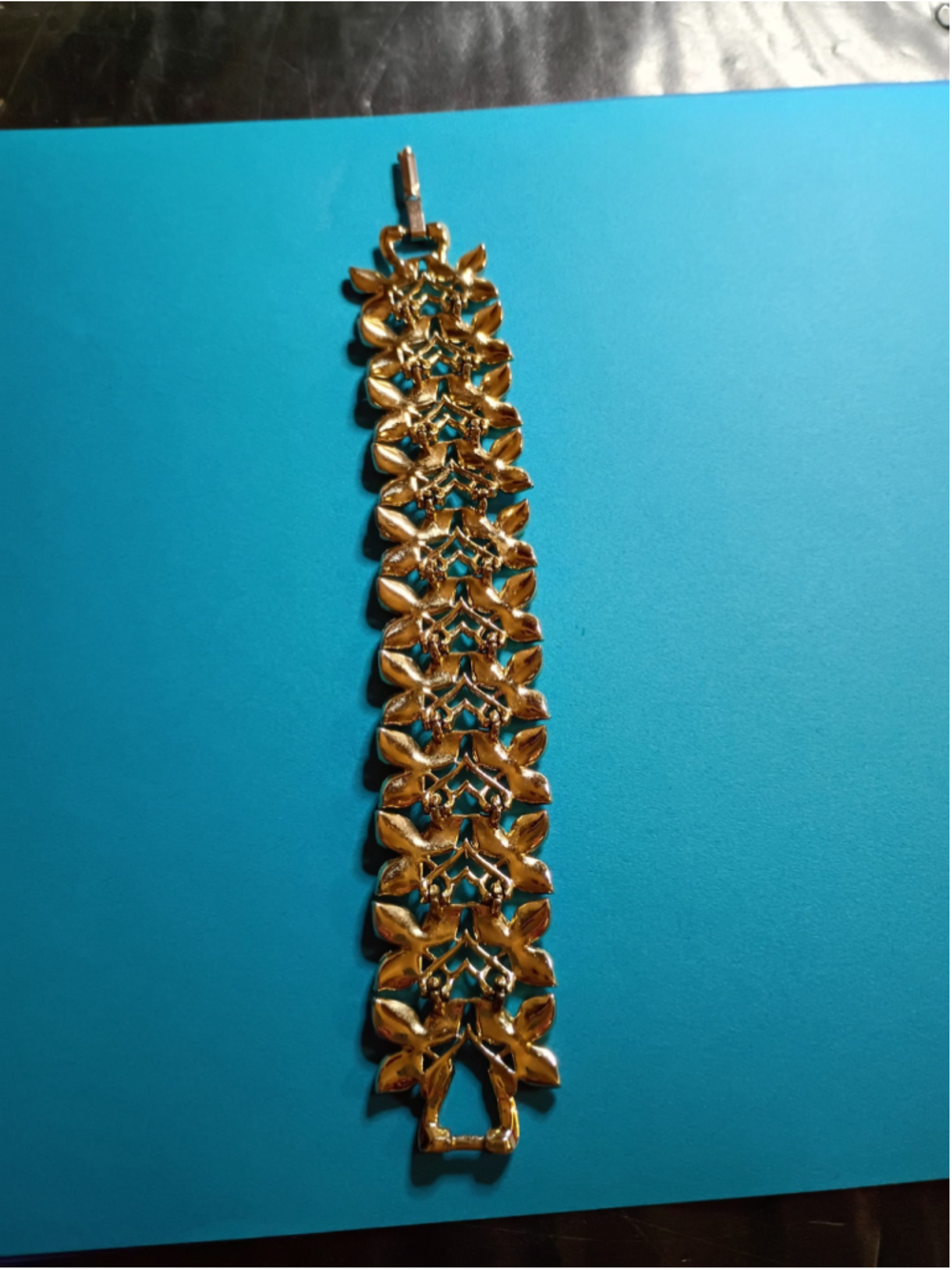 Vintage Judy Lee Two Tone Leaf Link Bracelet Signed 7.5 Inch OAL